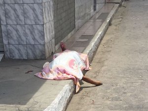 Idosa morre após ser atingida por bala perdida na parte alta de Maceió 