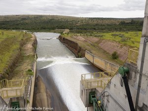 Pluma de rejeitos chega a Retiro Baixo e liga alerta para situação do São Francisco