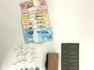 Irmãos são presos com maconha e papelotes de cocaína em Olho d’Água das Flores