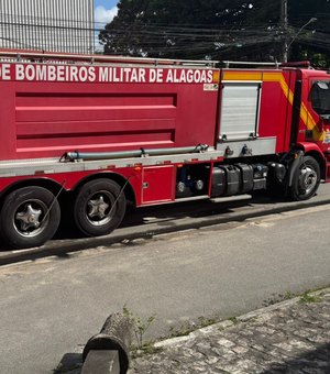 Mulher morre carbonizada em incêndio no Trapiche da Barra, em Maceió