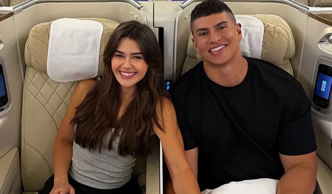 Franciny Ehlke é parada pela polícia de Dubai após dar selinho no marido