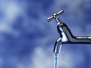 Rompimento de adutora deixa abastecimento de água deficiente em 19 municípios de AL