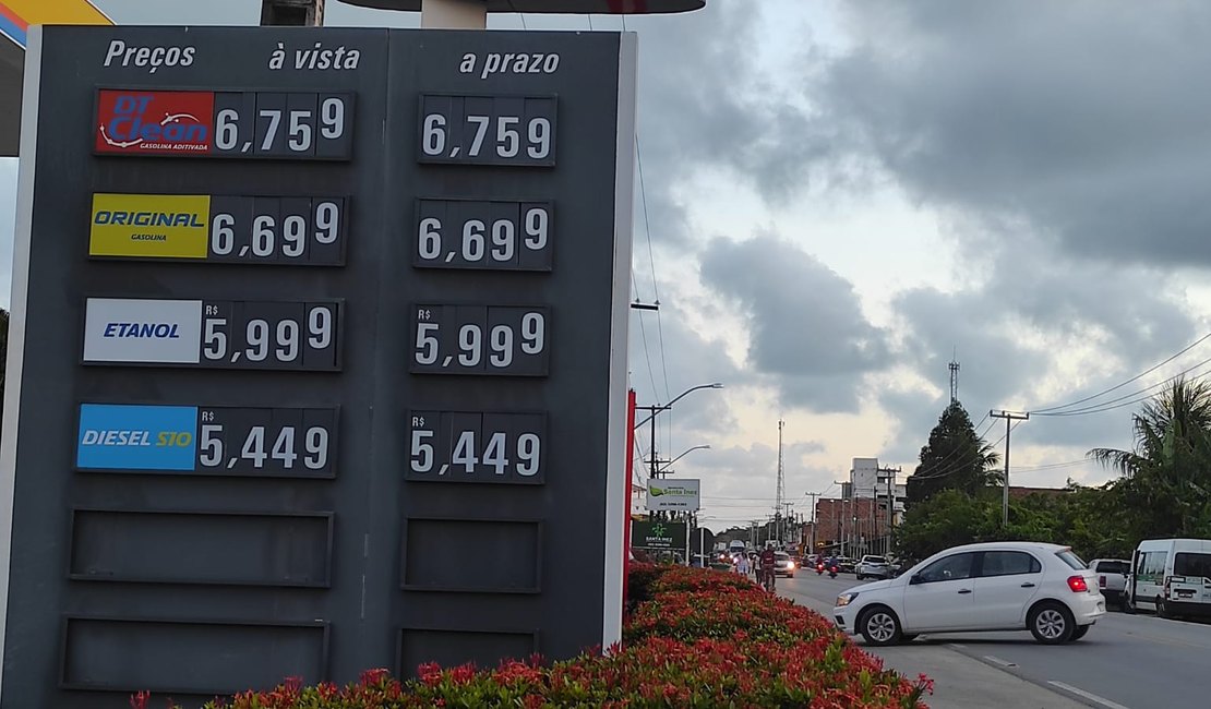 Preço do litro da gasolina comum sobe para R$ 6,69 em Maragogi