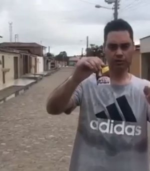 [Vídeo] Prefeito de Teotônio Vilela denuncia adulteração de 'santinhos' na cidade