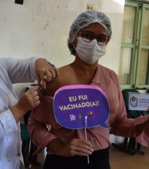 Servidores do Portugal Ramalho concluem primeira etapa de vacinações