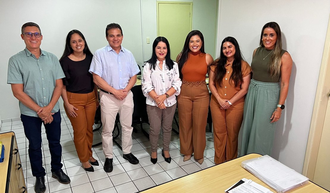 Ricardo Nezinho visita Polícia Científica buscando melhorias no fluxo de atendimentos a vítimas de violência no interior de Alagoas