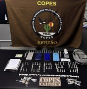 Polícia Militar apreende arma e flagra tráfico de drogas em Penedo e Piranhas
