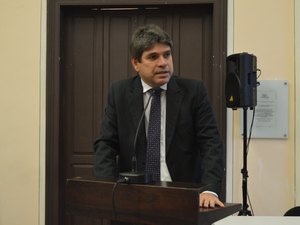 Aprovado PL que institui política de combate à violência contra educadores