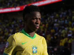 Com gol em todos os jogos até agora, Vini Jr busca feito raro em Copas