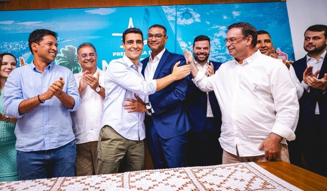 Porta-voz de JHC, Kelmann Vieira diz que encontro com Luciano Barbosa é um sinal para 2026