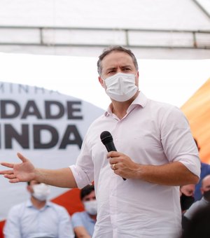 Alagoas vai imunizar adolescentes contra a Covid-19 após concluir vacinação de adultos, anuncia governador