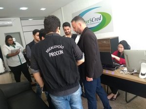 Fiscalização: Procon Maceió interdita casas de empréstimos