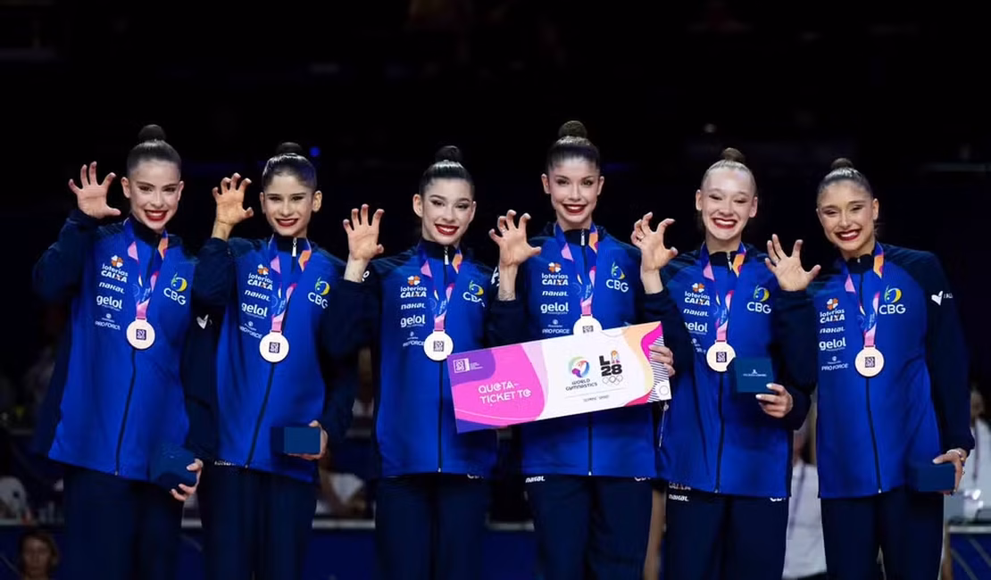 Brasil é bronze no Mundial de ginástica rítmica e fatura vaga nas Olimpíadas