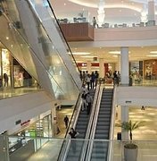 Feriado: lojas do Centro e shoppings fecham no Dia do Comerciário