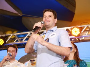 Pesquisa mostra liderança de Davi em Maceió na corrida para o Senado