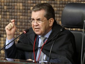 Desembargador mantém prisão de acusado de tentar estuprar namorada