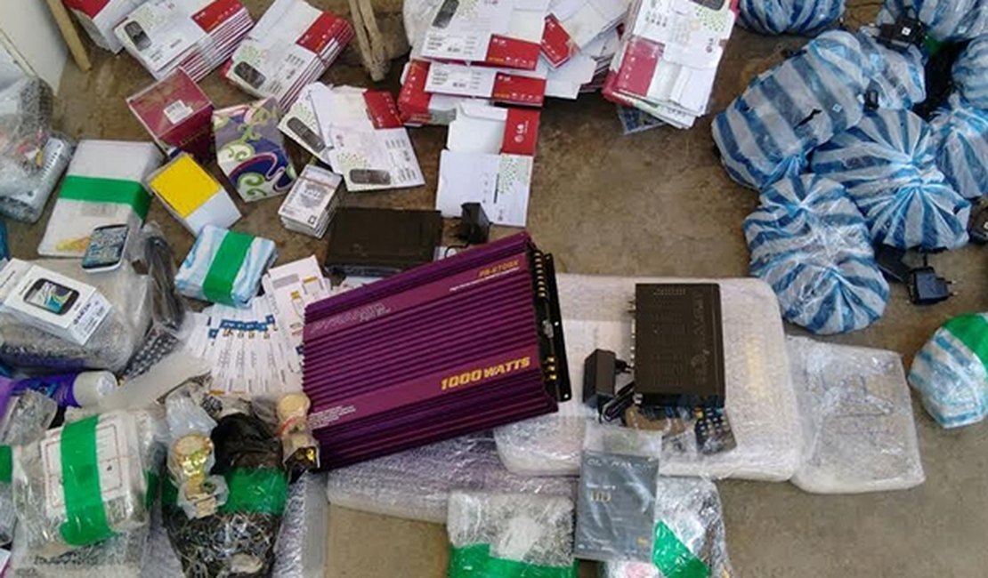 Operação Integrada apreende cinco pessoas, armas e cocaína