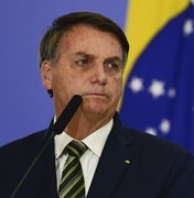 Bolsonaro pede a Crivella o retorno do futebol no Rio