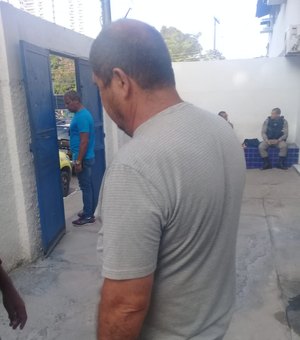 Homem é preso por estelionato em banco na capital