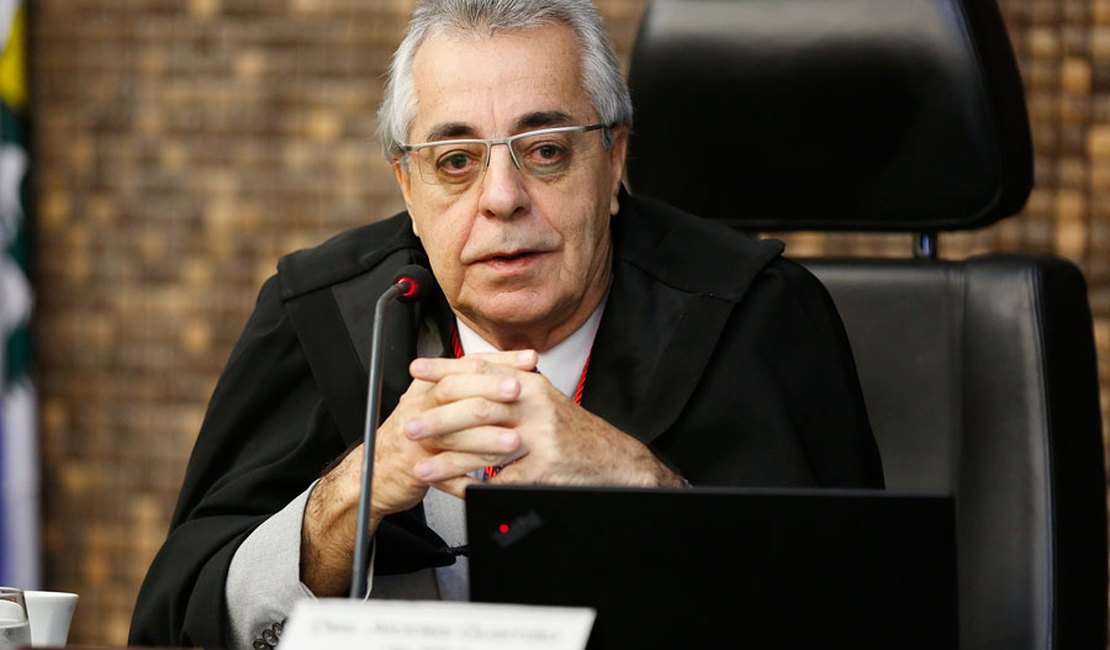 Alcides Gusmão é eleito presidente da Seção Especializada Cível do TJAL