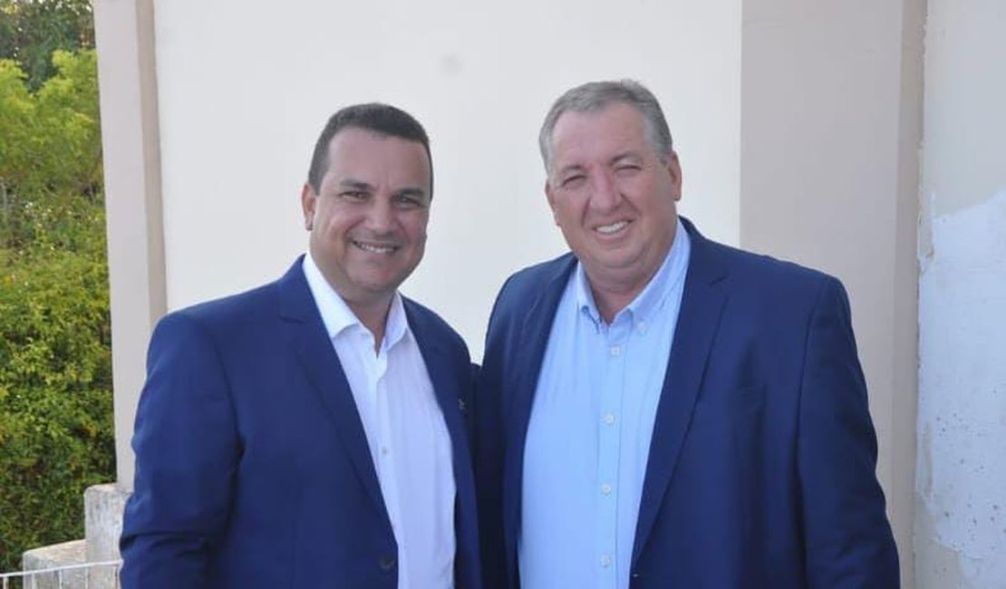 Silêncio do ex-prefeito Henrique Villela causa mistério em Porto de Pedras