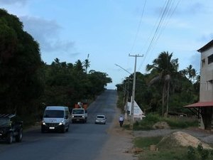 Turista de Pernambuco tem carro arrombado e notebook furtado em praia de Maragogi