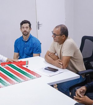 Prefeitura de Palmeira reforça parceria e anuncia investimentos no CSE