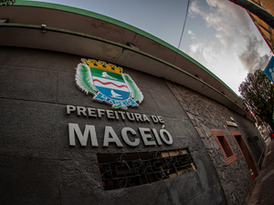 Prefeitura de Maceió paga salário de servidores nesta quarta-feira (30)
