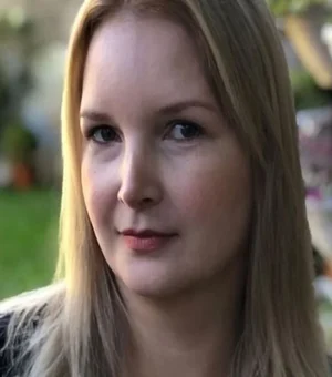 Elize Matsunaga viraliza em 1ª foto após sucesso de Tremembé