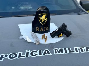 Polícia Militar apreende armas, munições e drogas na capital