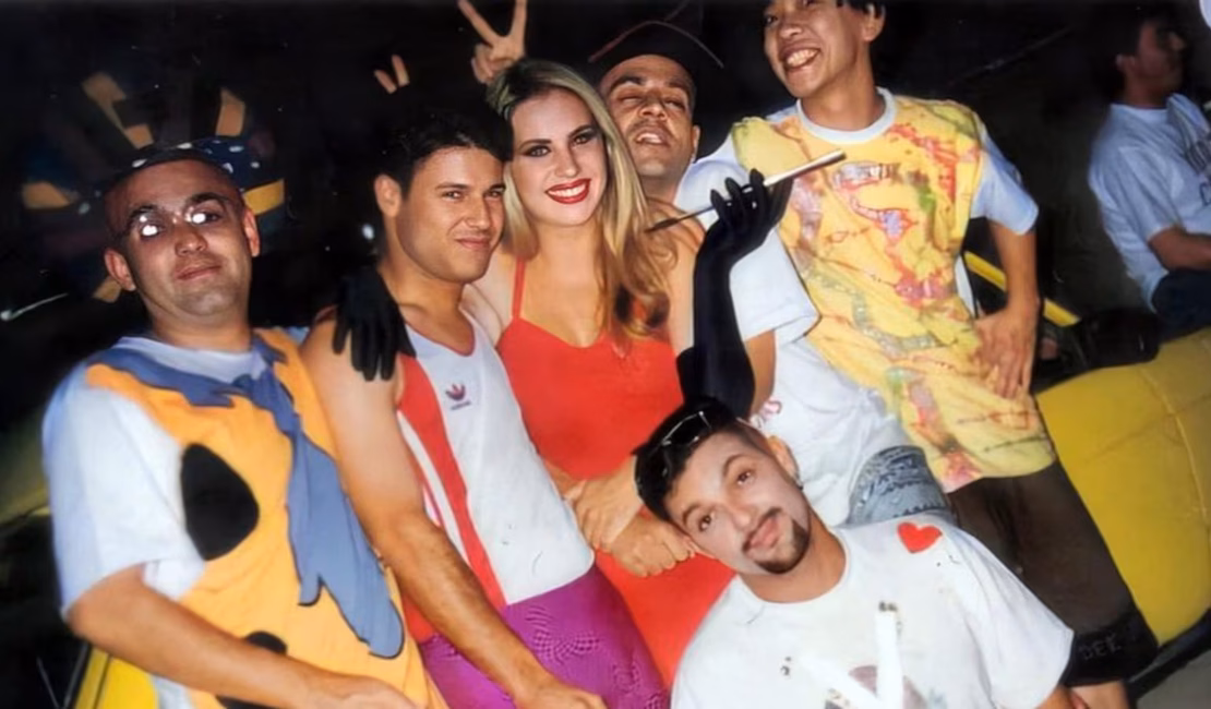 Mamonas Assassinas: musa de ‘Pelados em Santos’ teve affair com baixista