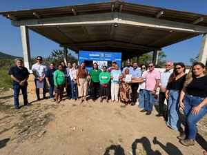 Estado entrega PEVs para fortalecer coleta seletiva em Palmeira dos Índios