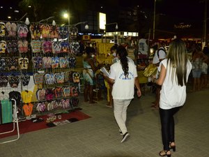 Fiscalização interdita circo irregular e faz apreensão na Feirinha da Pajuçara