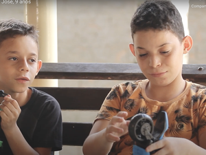 [Vídeo] Conheça a história dos irmãos Francisco e José, que sonham em ser adotados juntos por uma família