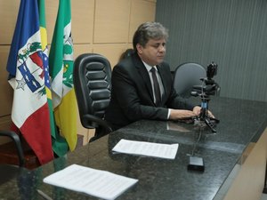 Jario Barros volta a pedir pela segunda vez, que prefeitura de Arapiraca distribua  merenda escolar 