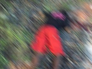 Jovem é encontrado morto por populares com tiro de espingarda calibre 12 na cabeça