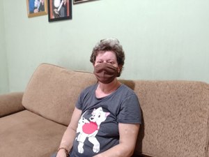 [Vídeo] Arapiraquense faz apelo às autoridades para tratamento de câncer que custa R$34 mil por mês