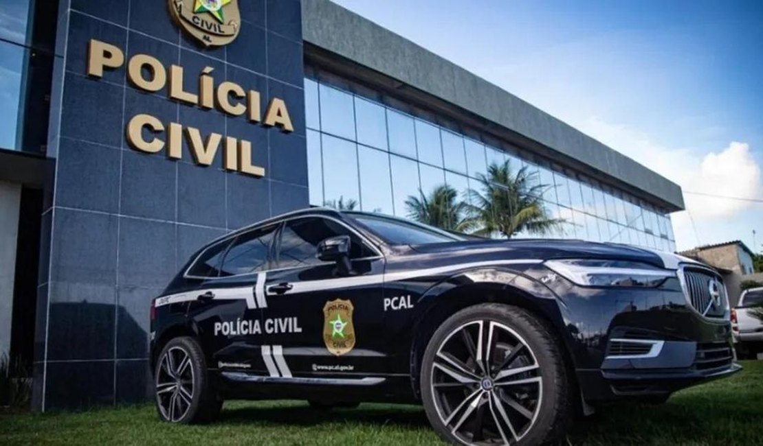 Ex-funcionária é presa suspeita de desviar R$ 43 mil em vale-alimentação