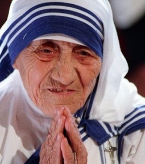Vaticano canoniza hoje madre Teresa de Calcutá