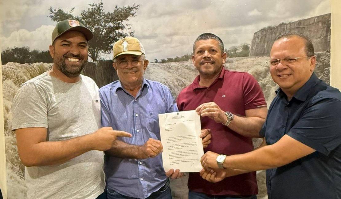 Prefeito de Igaci encaminha projeto de reajuste de 6% aos servidores da Educação