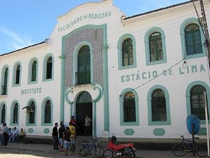 Homem é morto a facadas na Cidade Universitária
