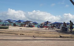 Praias lotas e avenidas sujas marcam o domingo de eleições em Maceió