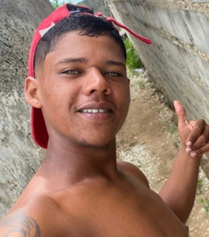 Jovem ferido em acidente em Penedo segue estável e sob observação