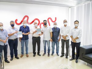 JHC apresenta Plano de Governo na Federação das Indústrias de Alagoas