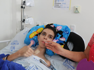 Família agradece ao HE do Agreste pela recuperação do filho internado há quatro meses