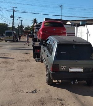 Veículos clandestinos são removidos durante fiscalização da SMTT